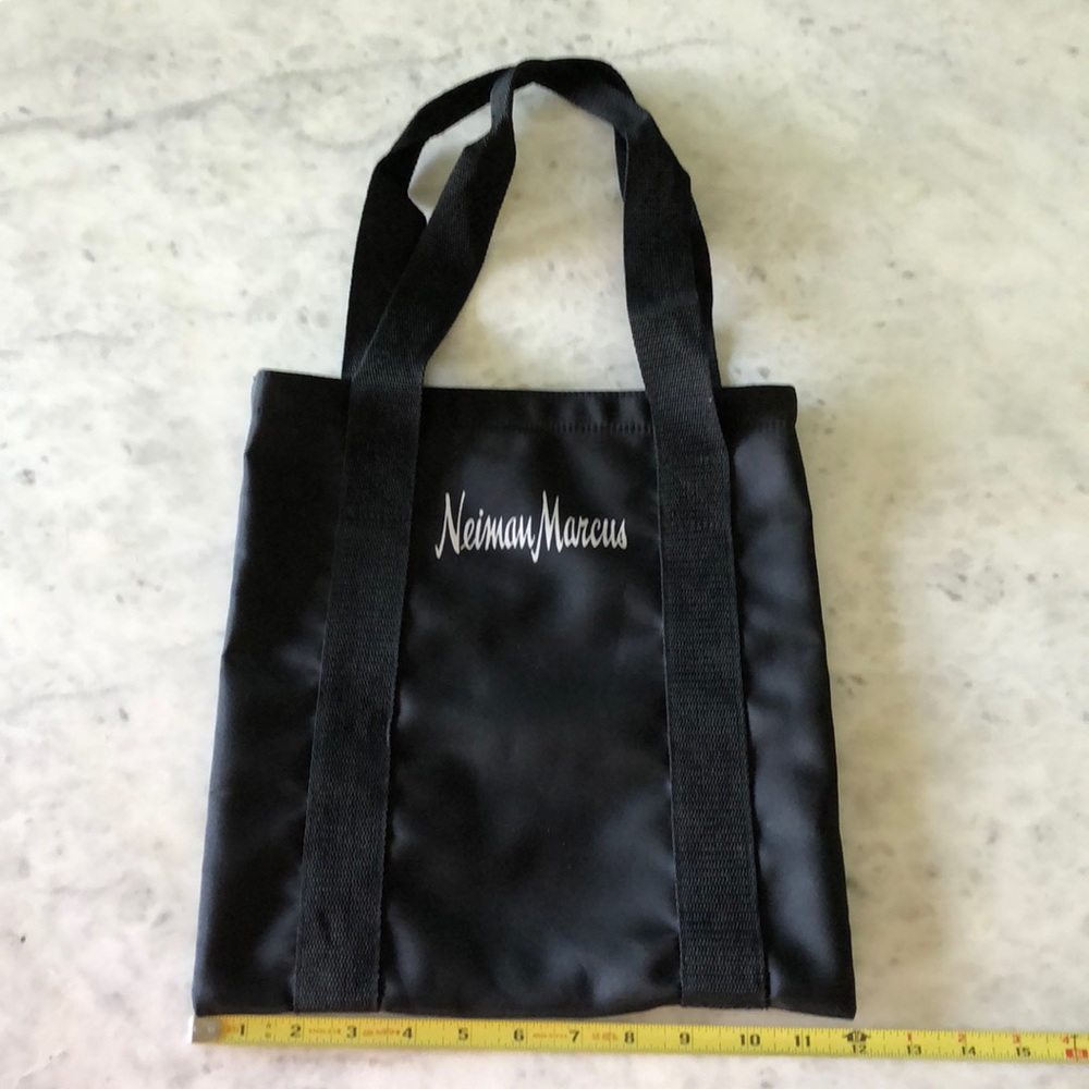 Neiman Marcus shopping tote